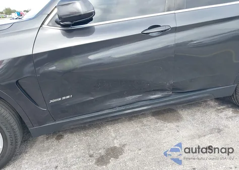 2015 BMW X5 xDrive35I z USA, uszkodzony, nr VIN 5UXKR0C58F0P02693